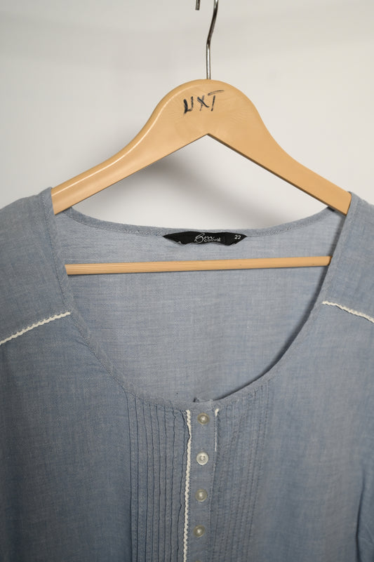 BM Casual Large Grey & White Blouse