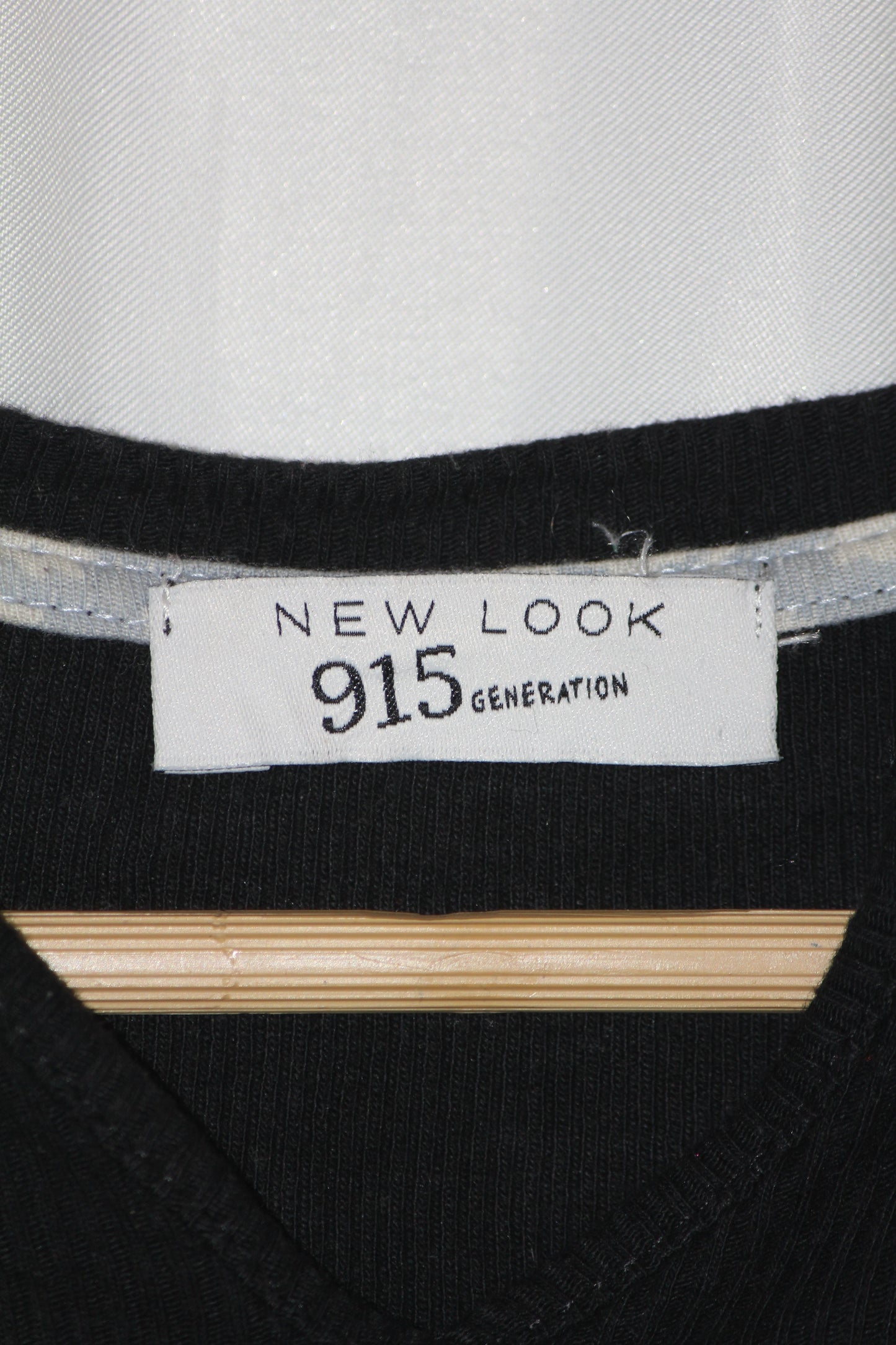 New Look Black Crop Top - Medium