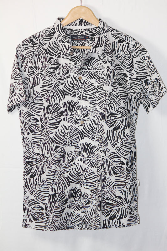 Soul Star Black & White Floral Shirt – Small