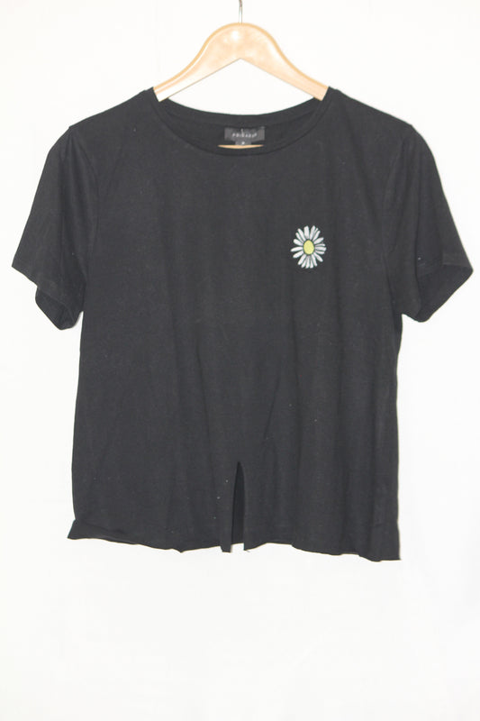 Black Half Sleeve Flower Print Crop – Primark (M)