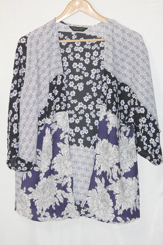 Dorothy Perkins White Cape