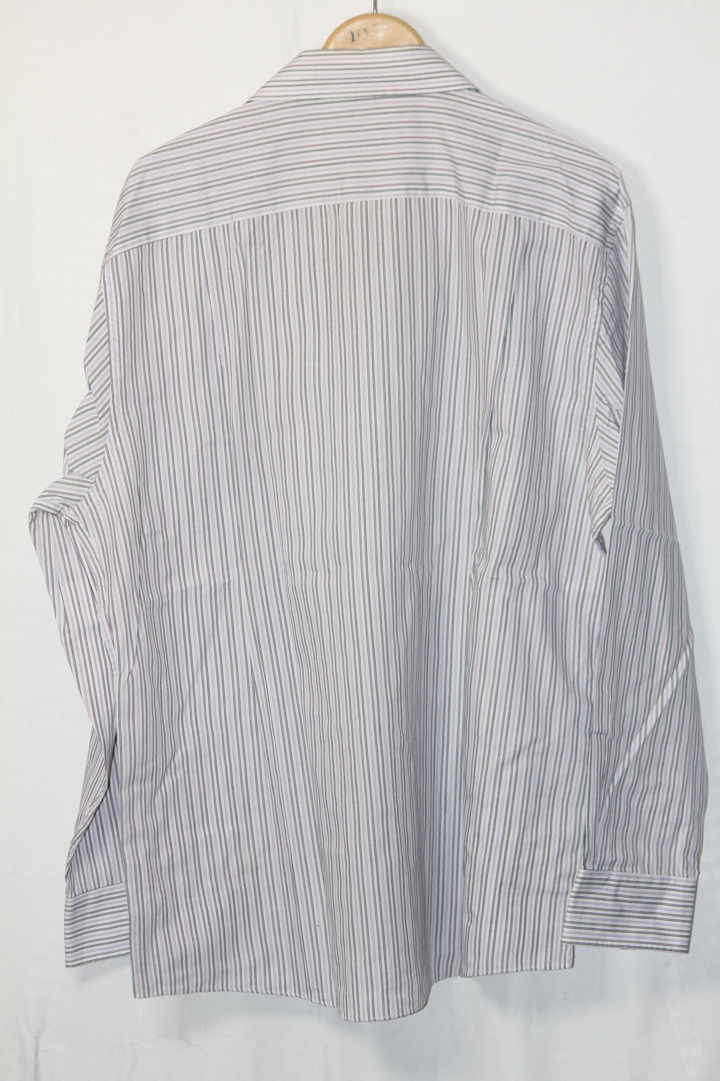 Easy Care White Shirt with Purple Lines – Large (Men)