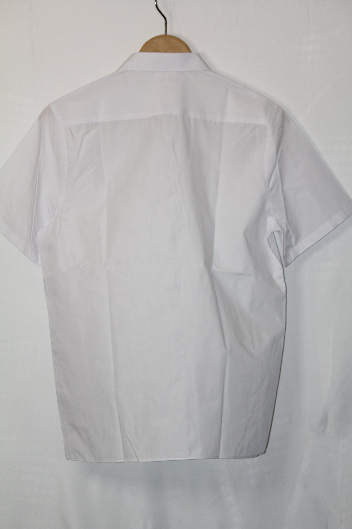 M&S White Half Sleeve Shirt – Small (Men)