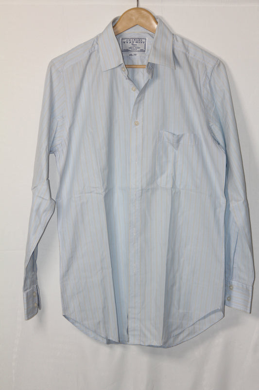Charles Tyrwhitt Sky Blue Button Down Shirt – Medium (Men)
