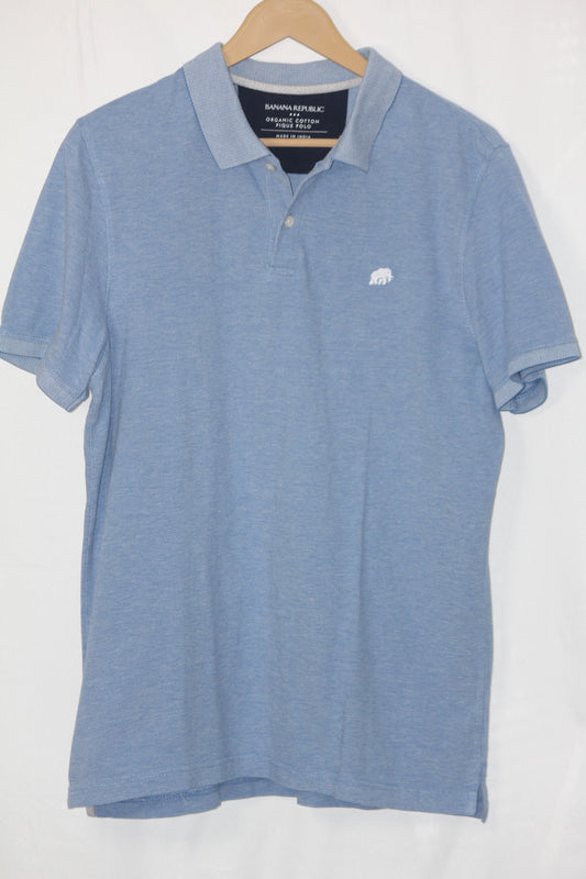 Banana Republic Light Blue T-Shirt – Large