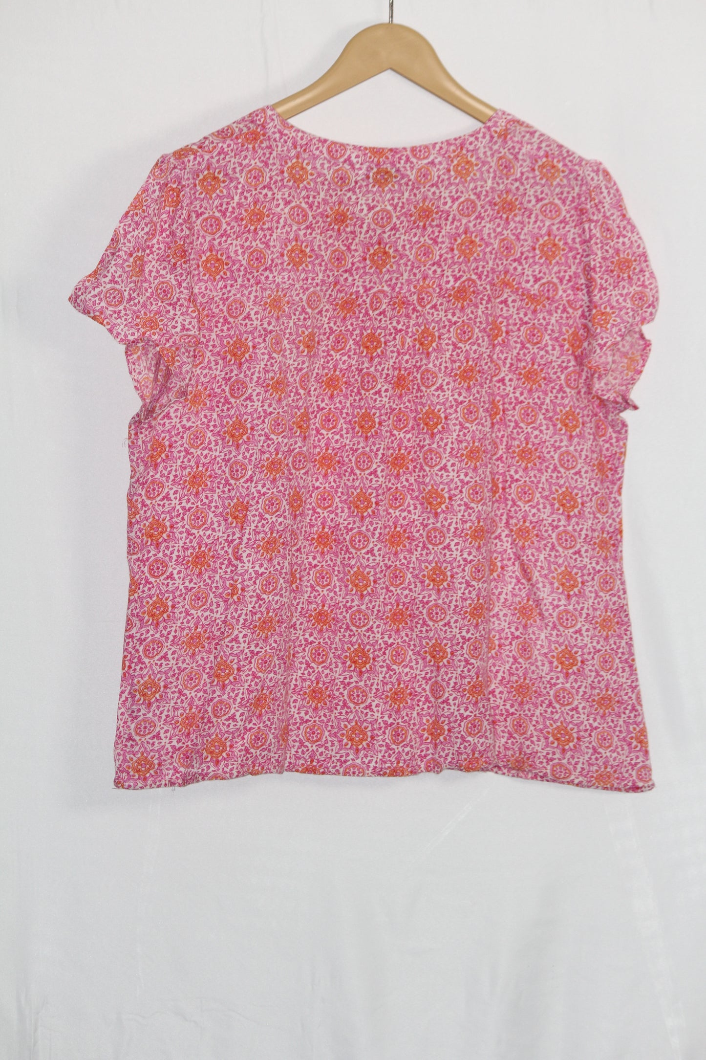 Pink Floral Crop Top – Petite (M)