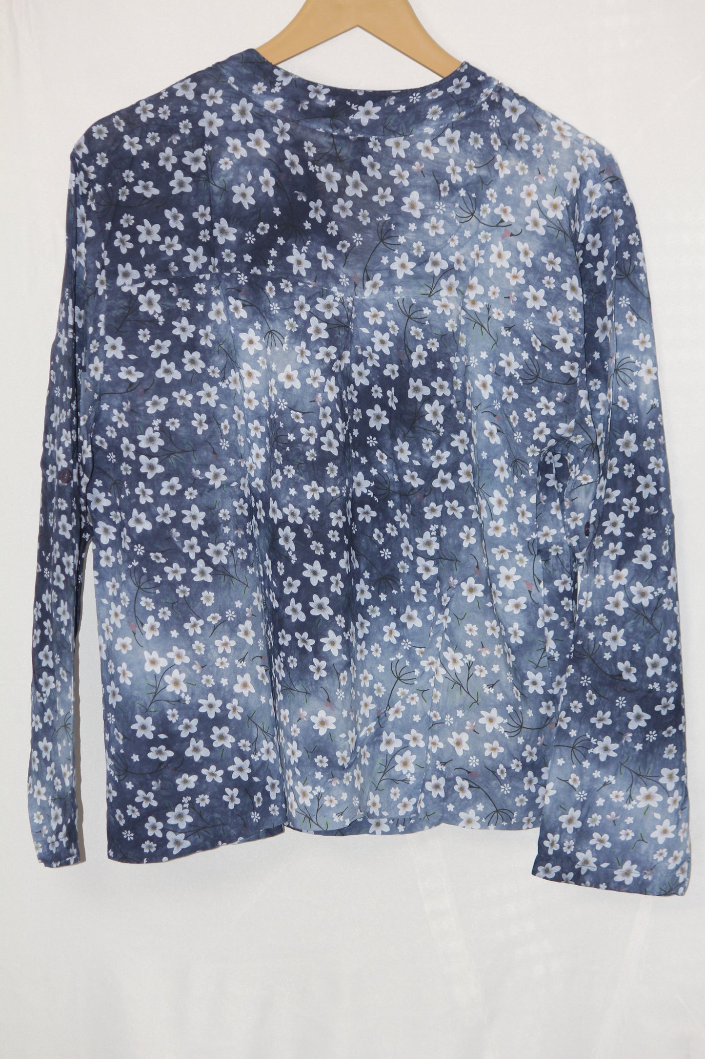 Blue Brows Shirt – Izabel