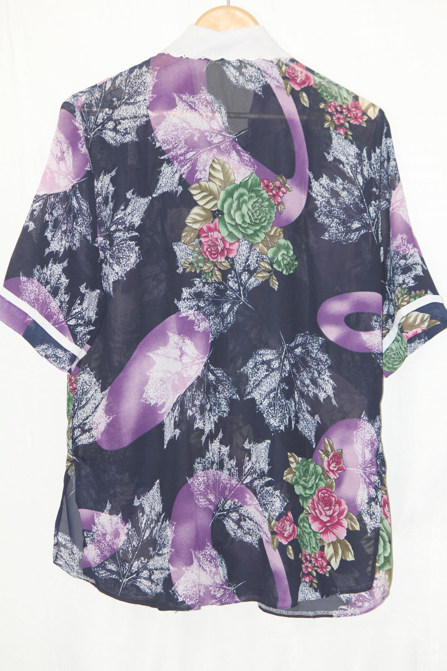 Printed Black Shirt – Thrifty