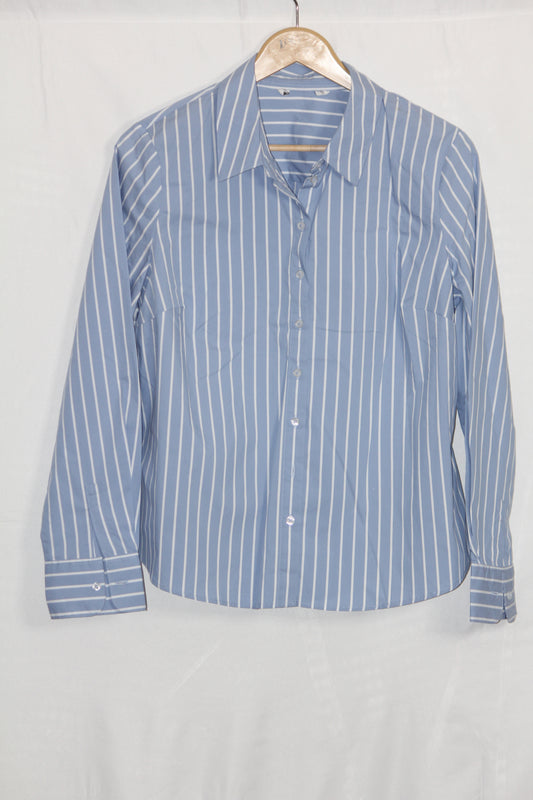 ThriftyFy Blue Striped Stretch Shirt – Medium