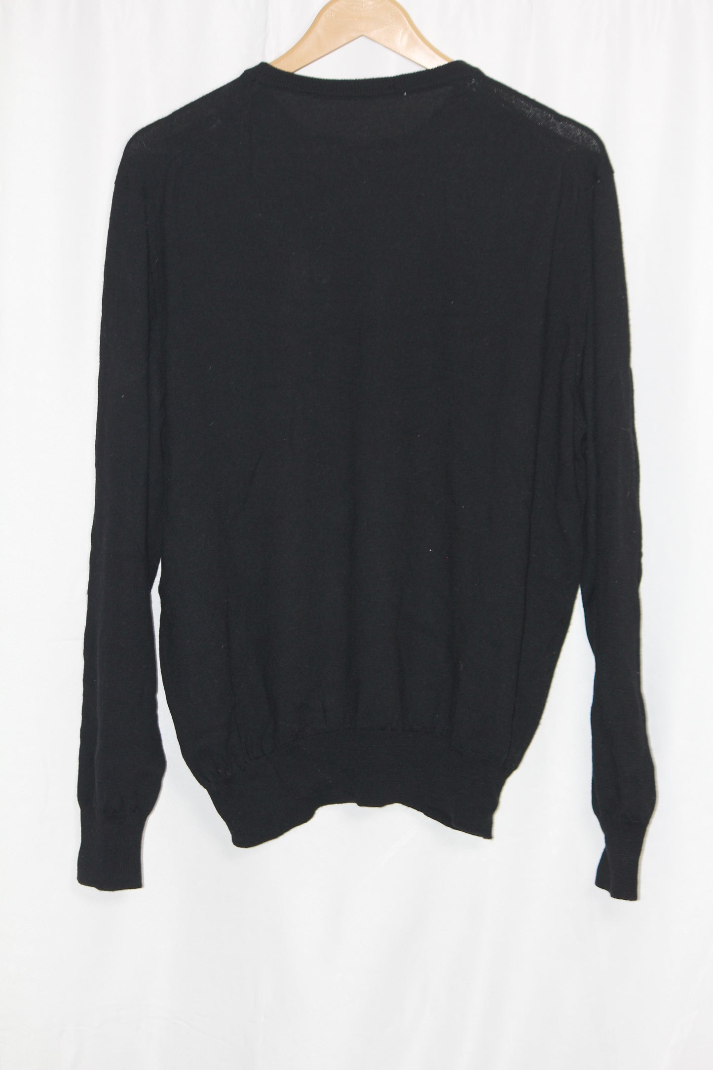 Thriftyfy Classic Black Full-Sleeve Sweatshirt