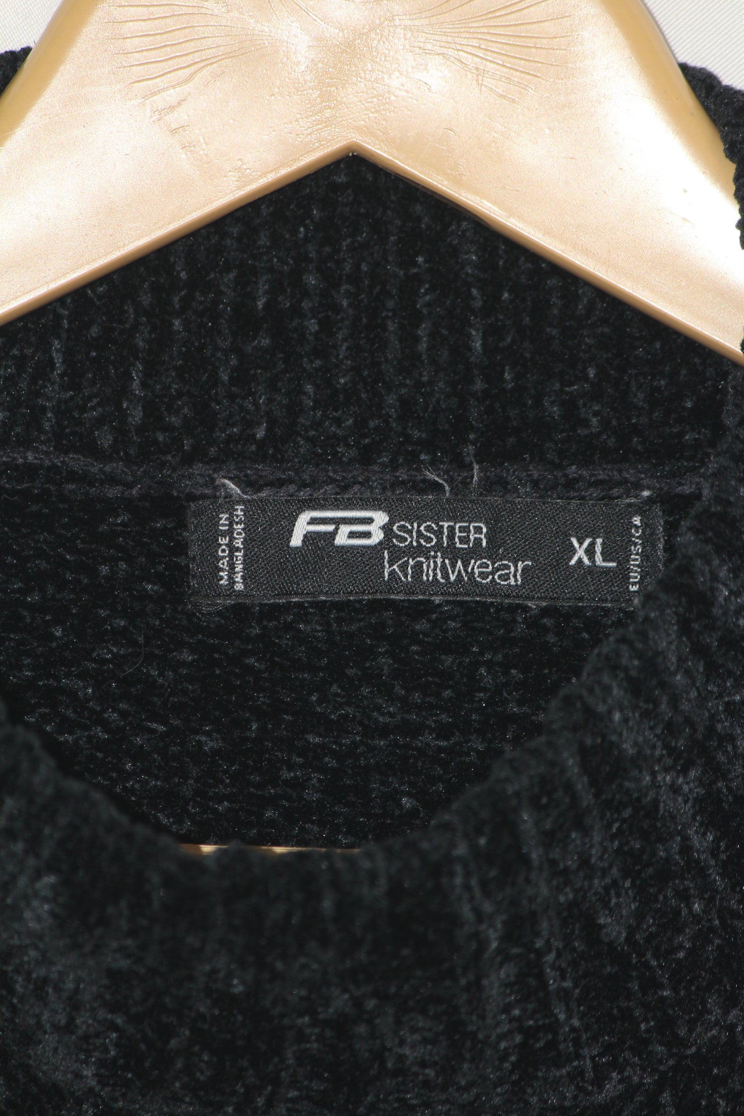 Classic Black Winter Sweater – FB Sister – Large