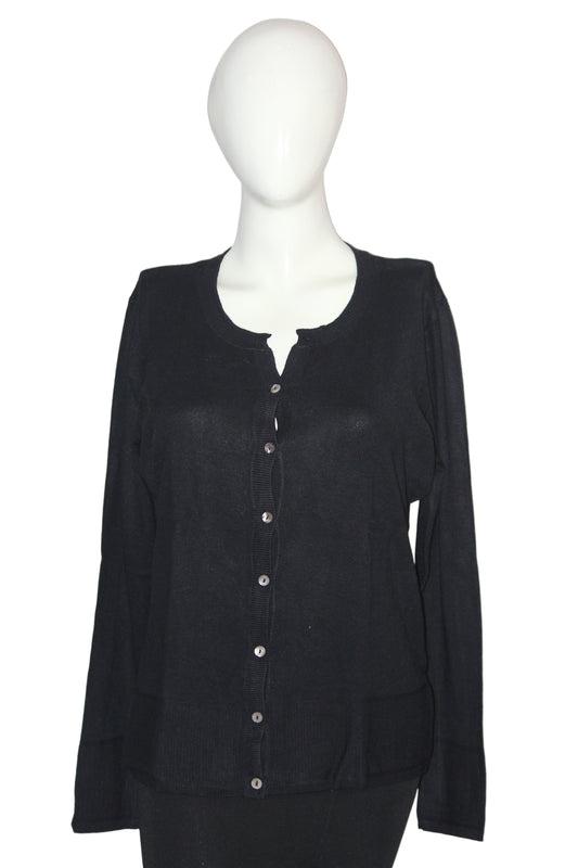 Tu Black Button-Down Sweater (Large)