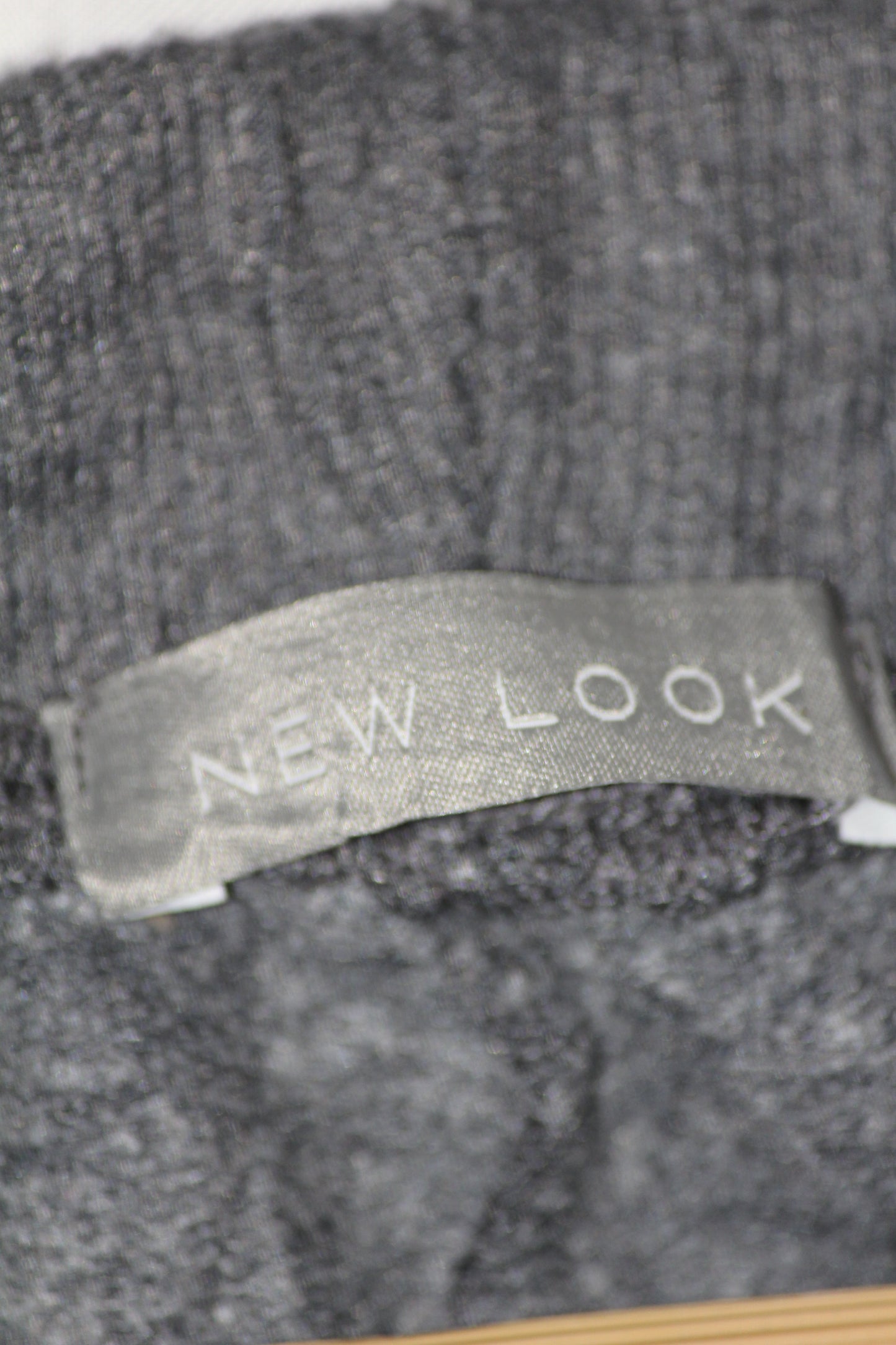 New Look Gray Stretch Trouser – Small