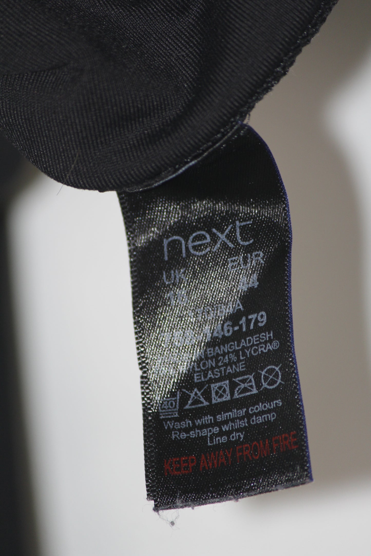 Next Black Nylon Stretch Trouser – Sleek & Flexible (Medium)