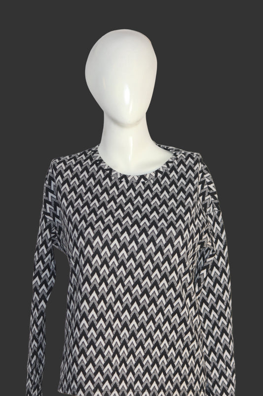 H&M Multicolor Zig-Zag Pattern Sweatshirt – XS