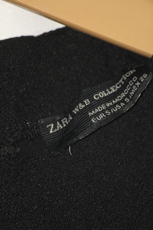 Zara Black Sleeveless Stretchable Bodycon Dress