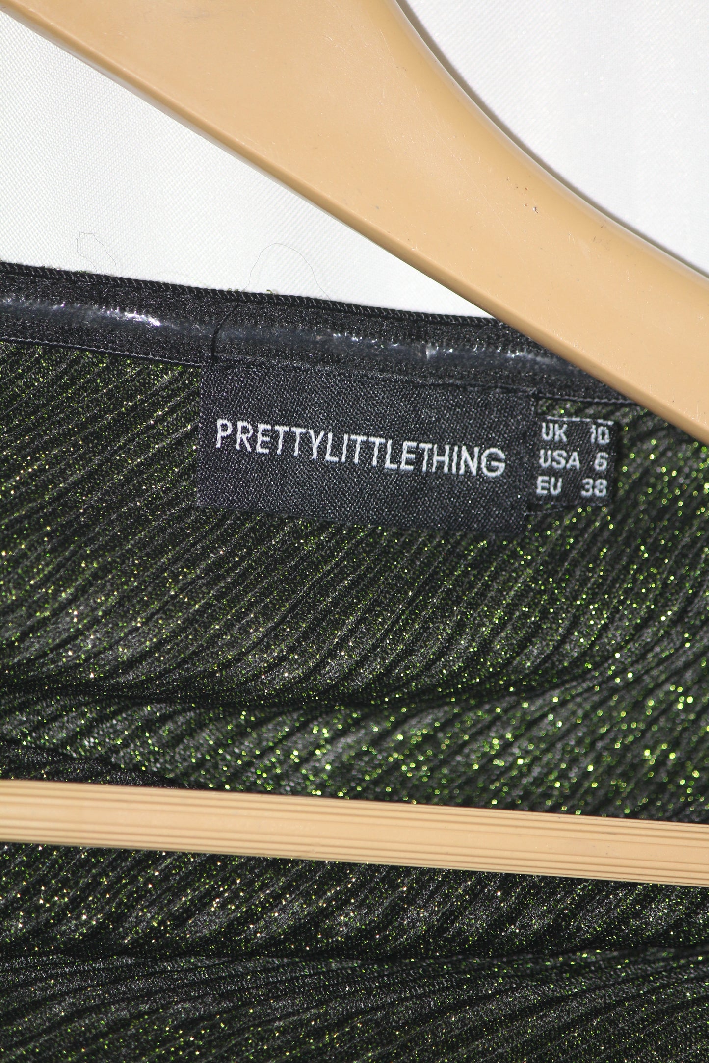 PrettyLittleThing Green Shimmery Sleeveless Bodycon Dress