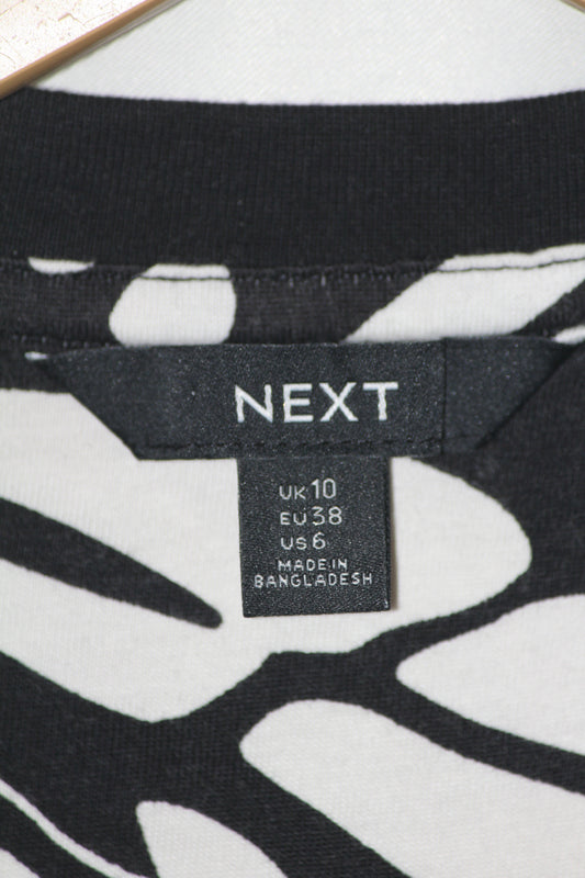 Next White & Black Half Sleeve Cotton Crop Top for Women – Medium