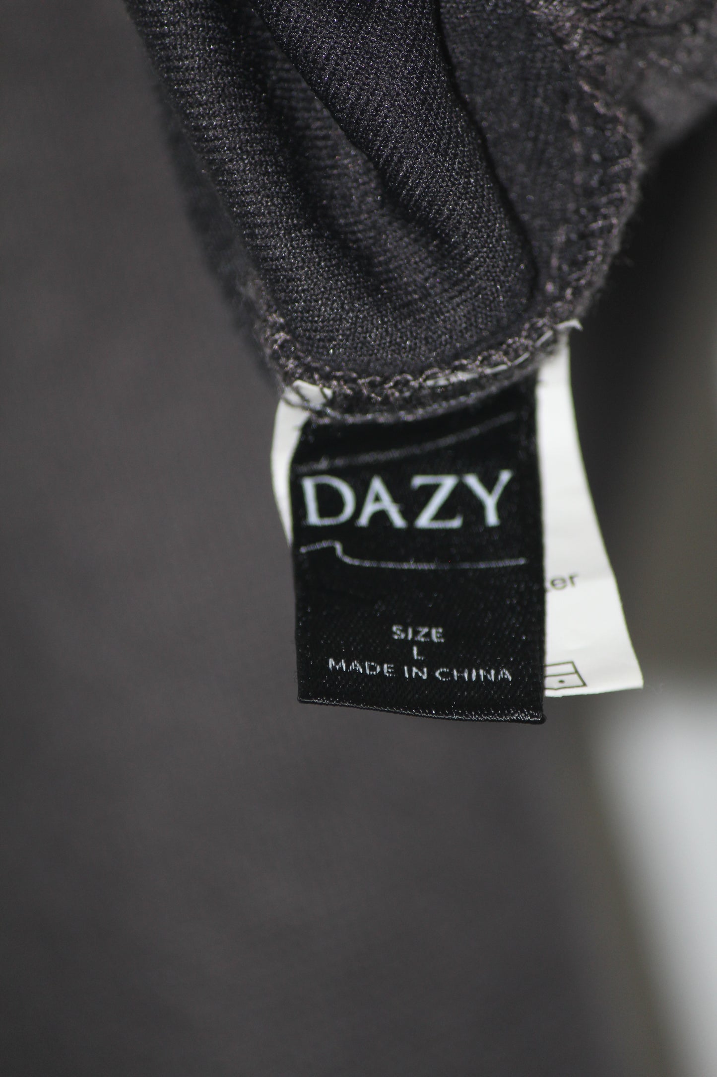 Dazy Grey Zipper Crop Top (Medium)