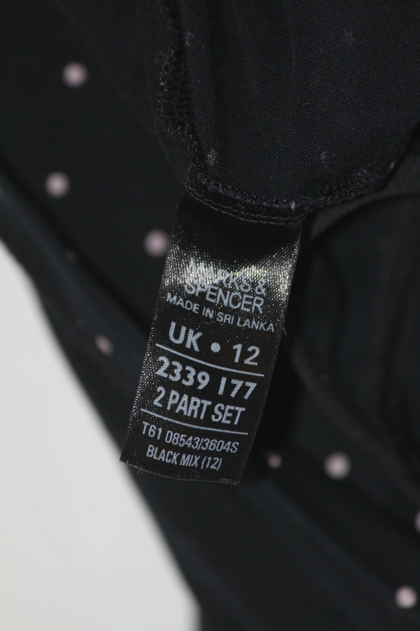 M&S Black Dot Tank Top – Medium (Classic Comfort)