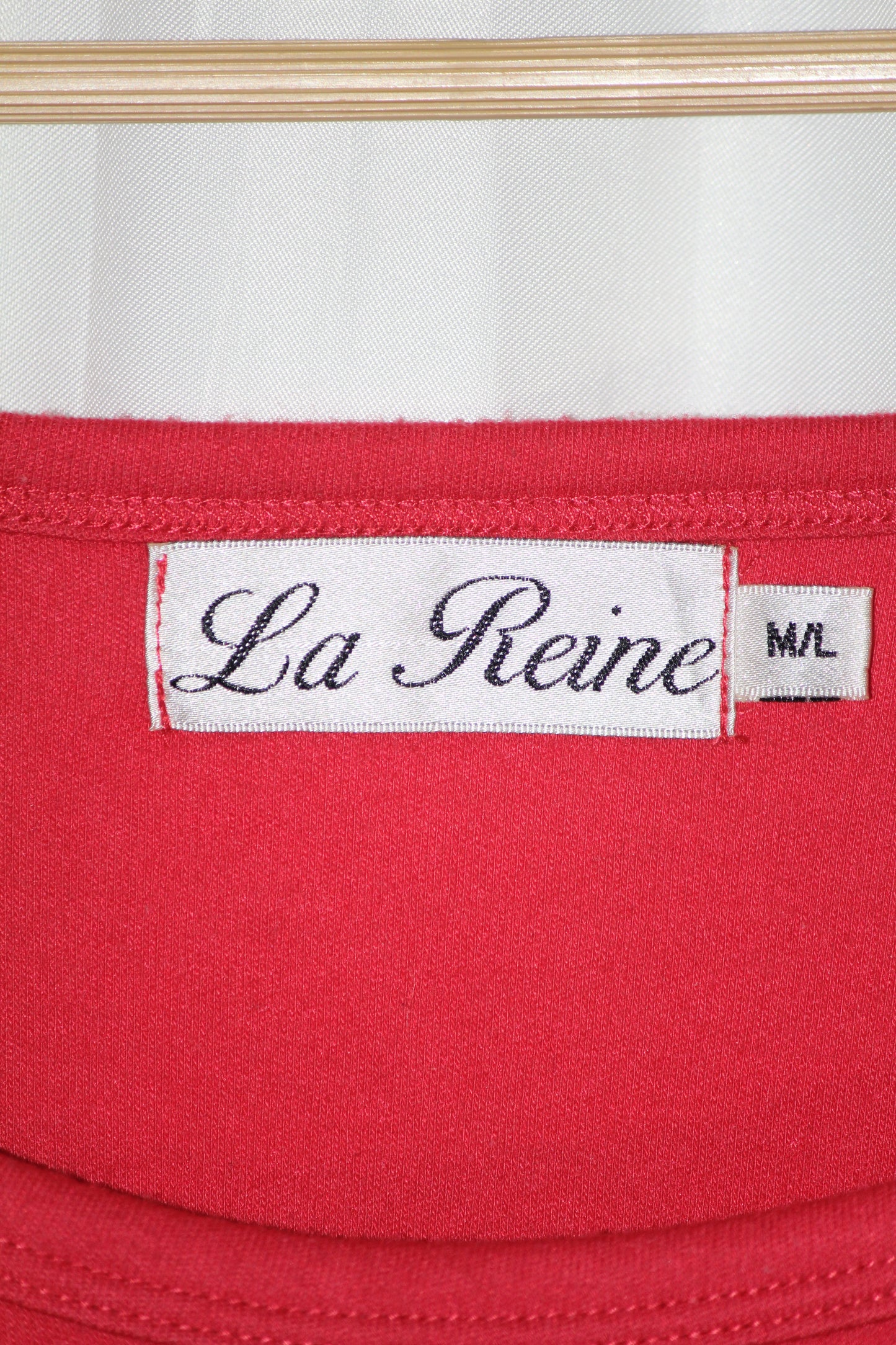 La Reine Red Tank Top – Medium (Classic Fit)