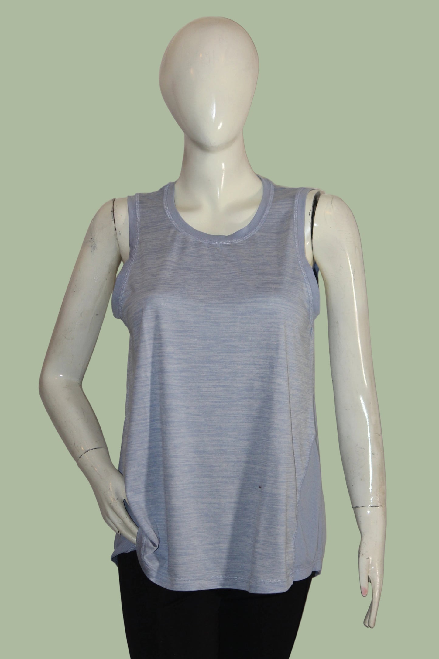 Thriftyfy Sky Blue Tank Top – Medium (Relaxed Fit)