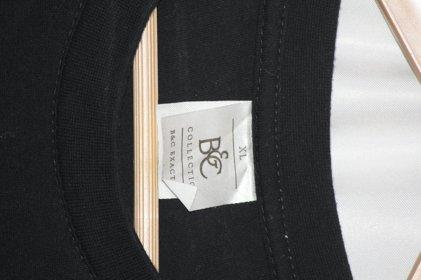 B&C Printed Black Tee XL