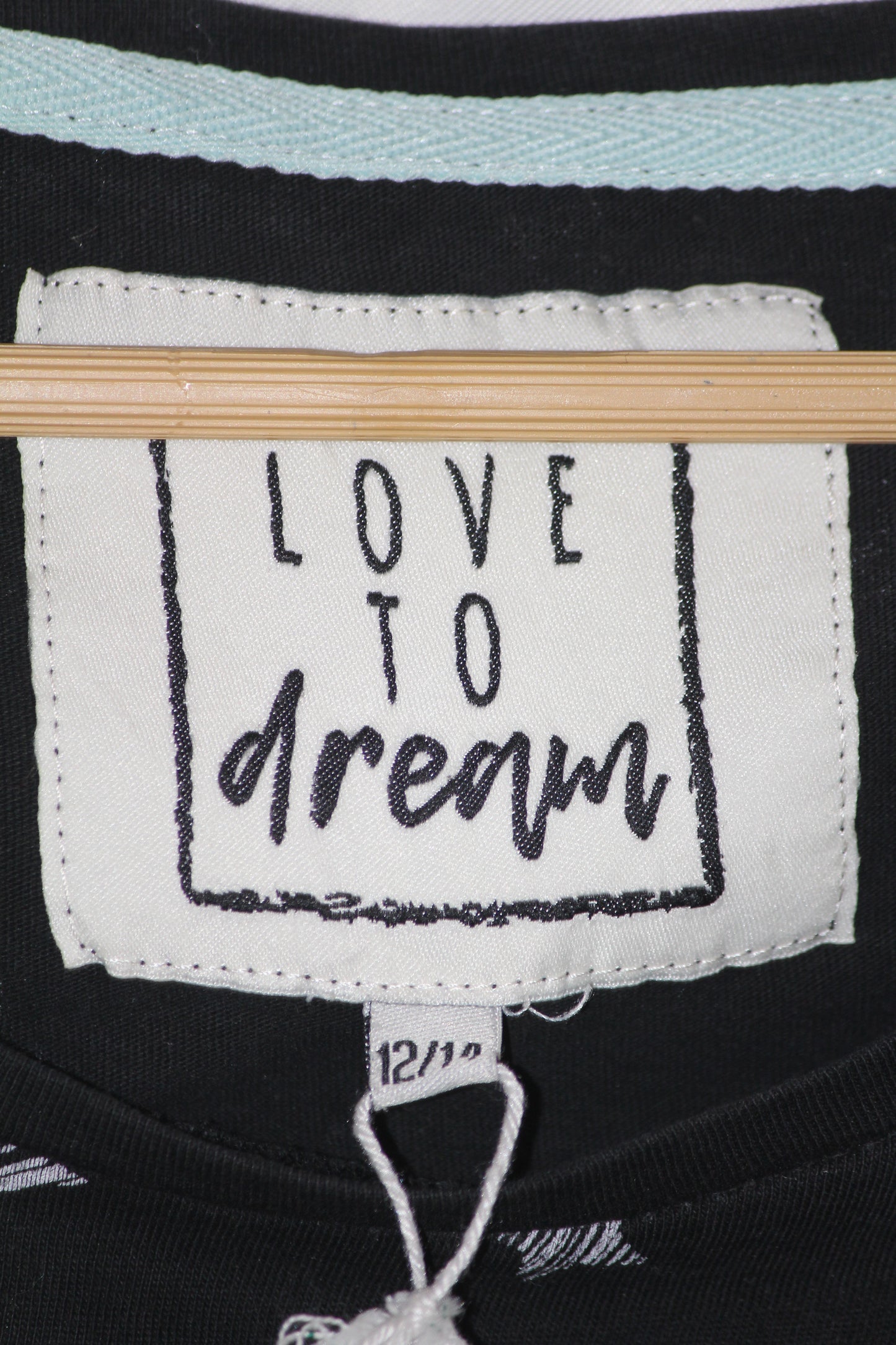 Black Stars Tshirt by Love to dream