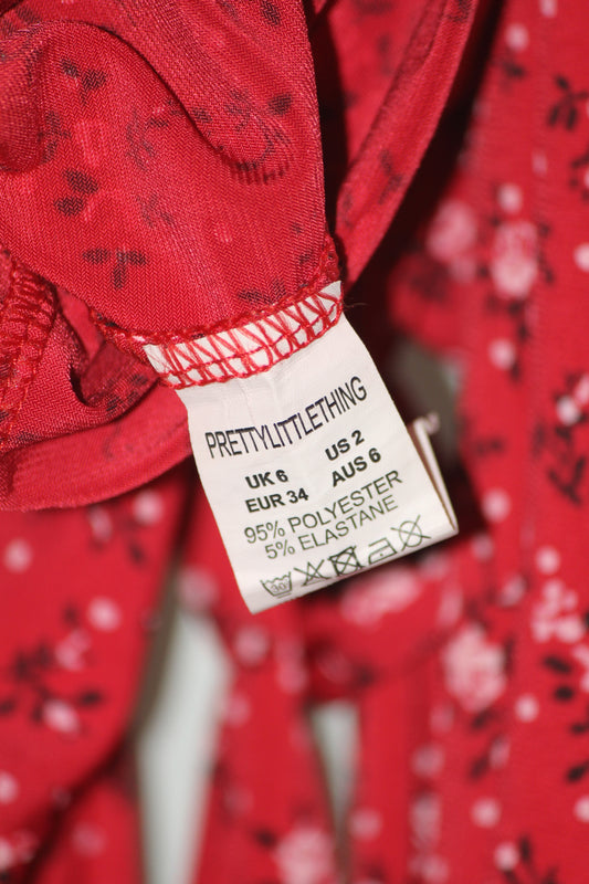 Pretty Little Things XS Red Floral Polyester/Elastane Dress