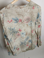 Thriftyfy Grey Floral Elegance Blouse