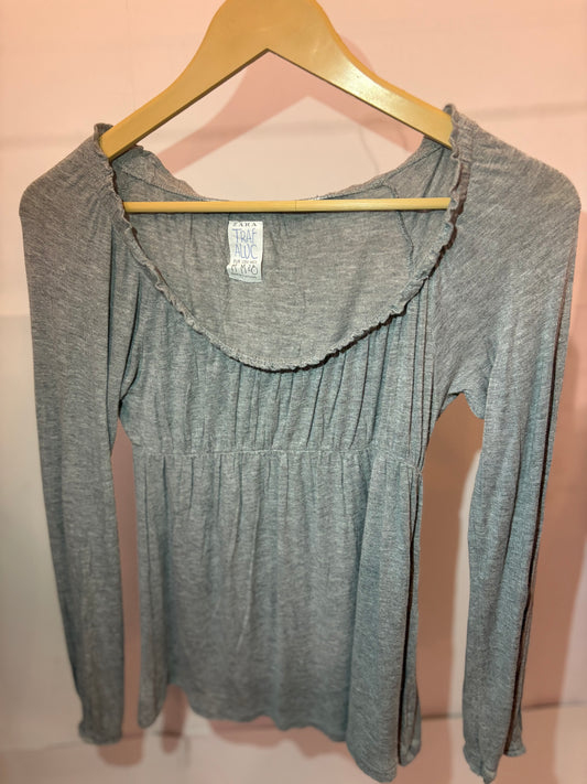 Zara Woman Grey Design Crop Top – Medium