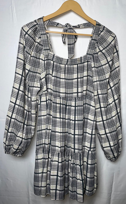 Mystic Thread Medium Grey Viscose Checkered Dress