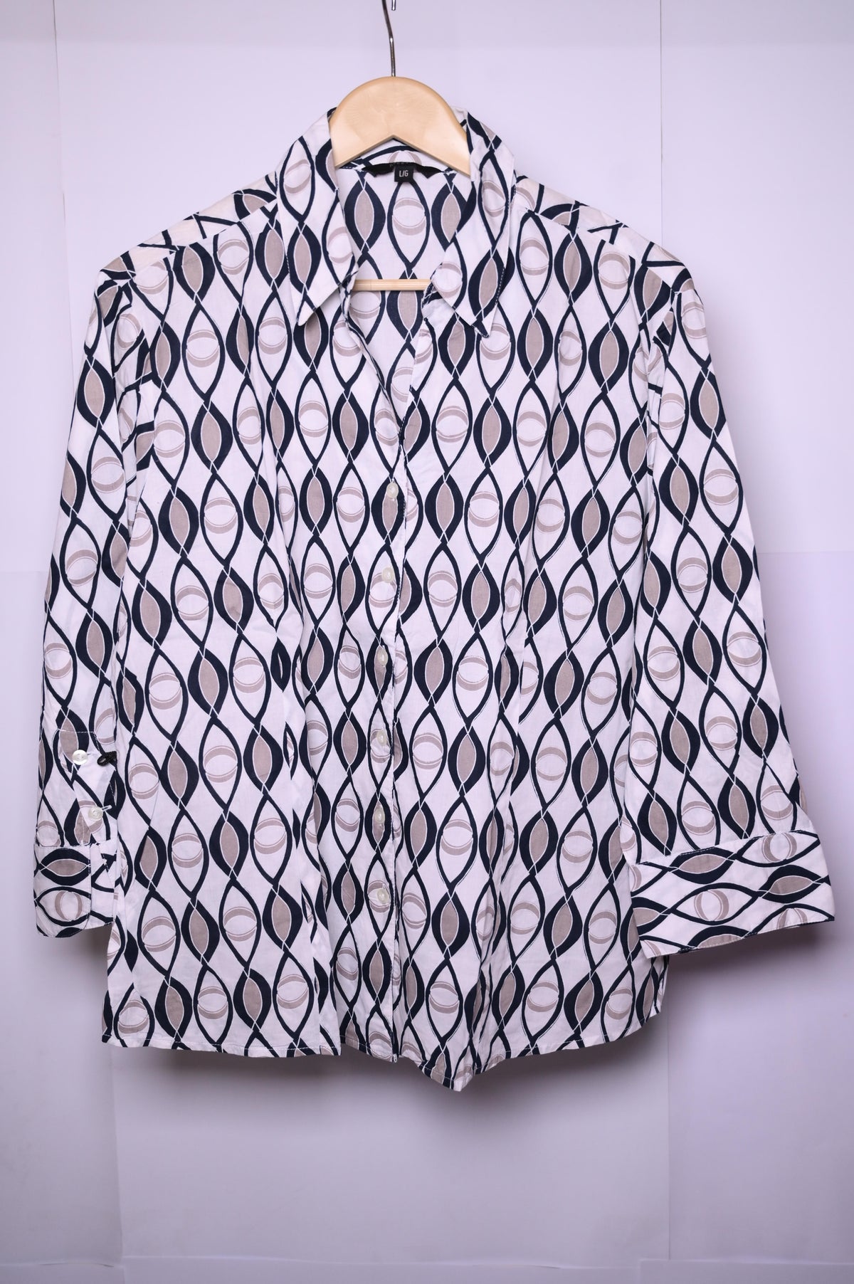 Haggar White with Black & Brown Design Blouse