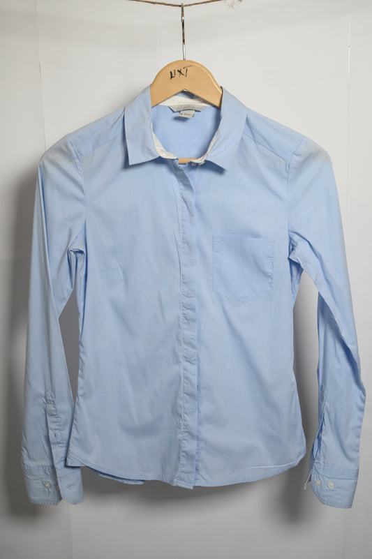 H&M Light Blue Blouse Shirt – Small