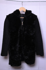 Ile Des Femmes Fluffy Black Zipper