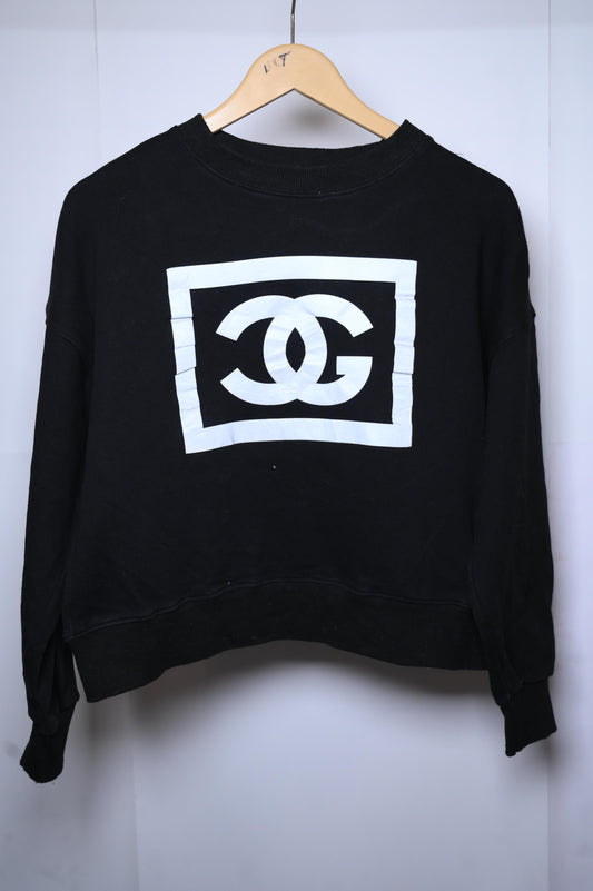 Kivenst Black Sweatshirt - Medium