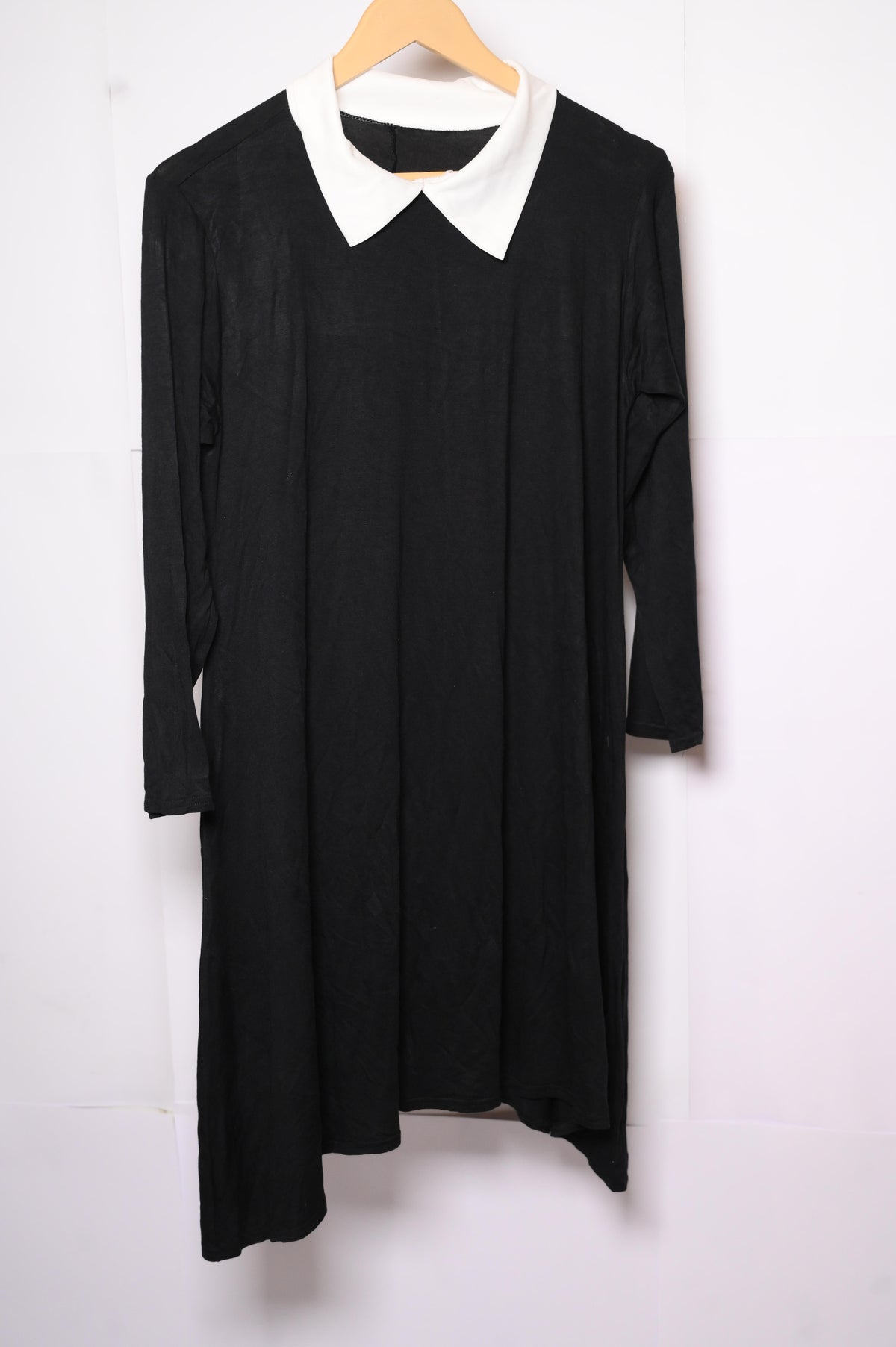 Thriftyfy Black Dress - Small