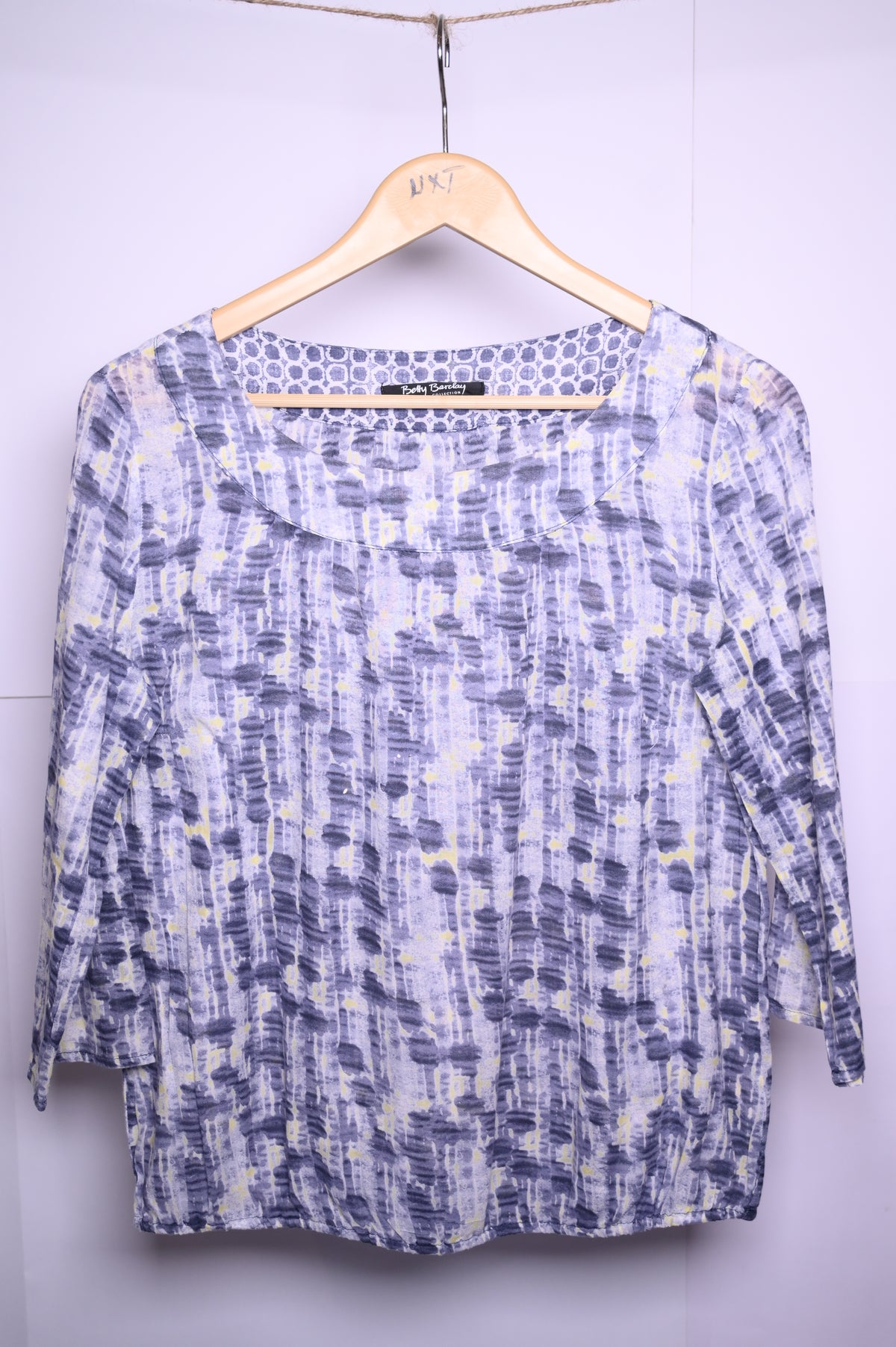 Betty Barkley Gray Tie-Dye Blouse – Small