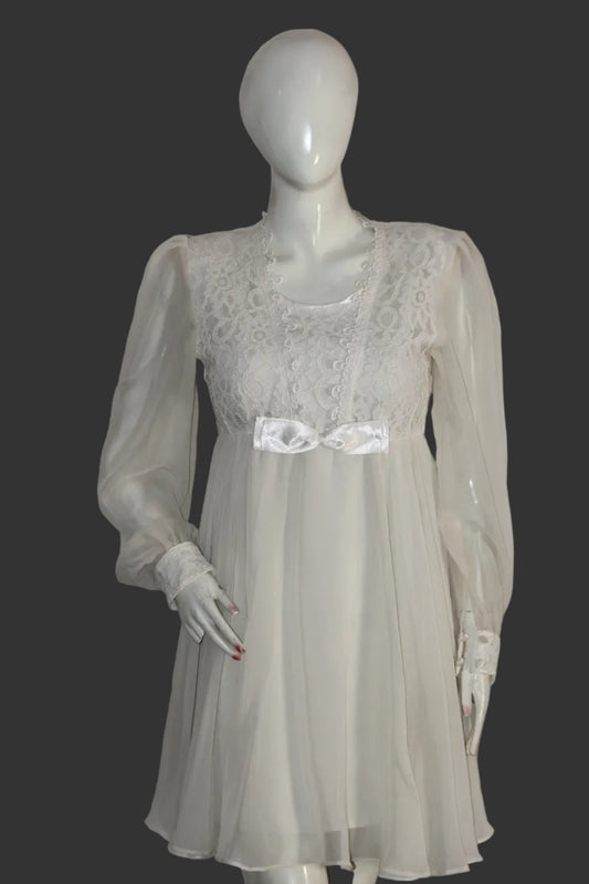 Exclusive White Full-Sleeve Dress