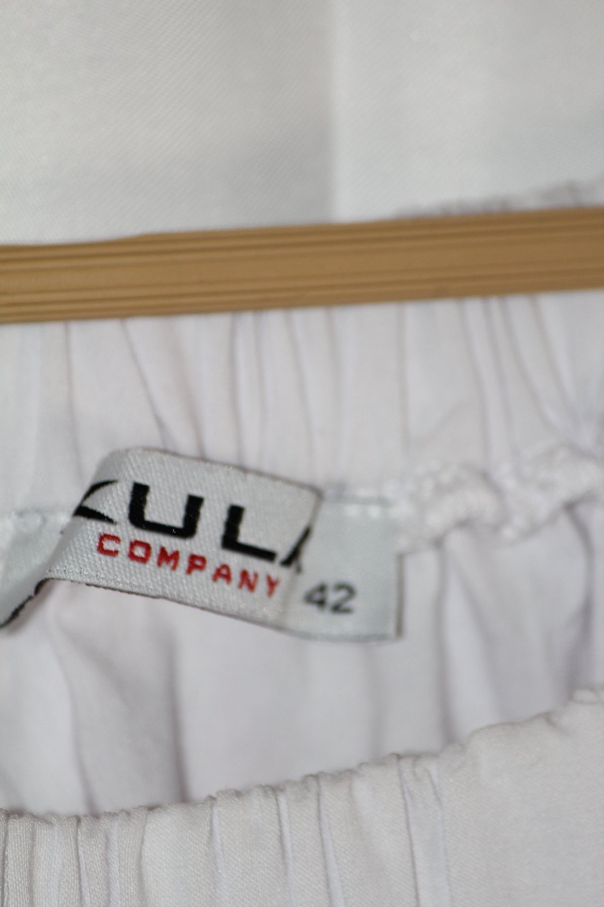 Refined Comfort: White Cotton Blouse-Medium