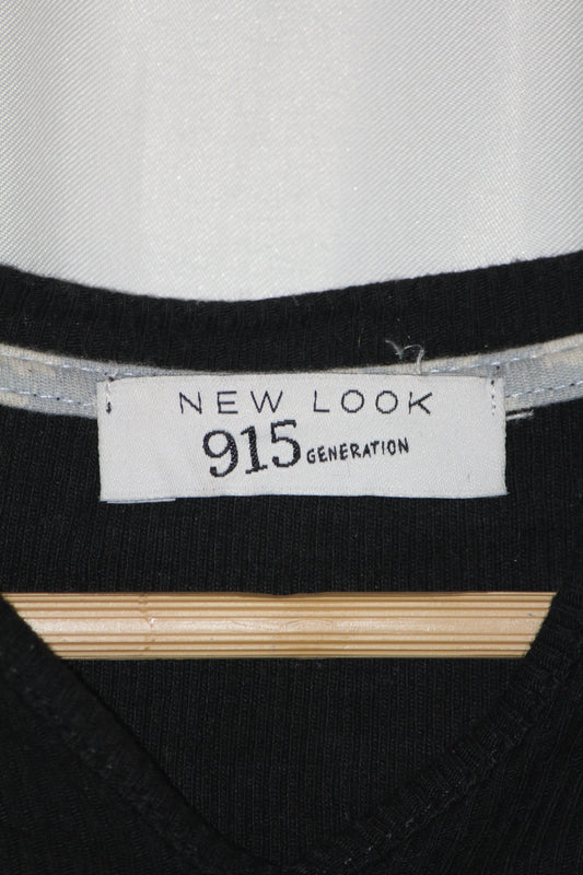 New Look Black Crop Top - Medium