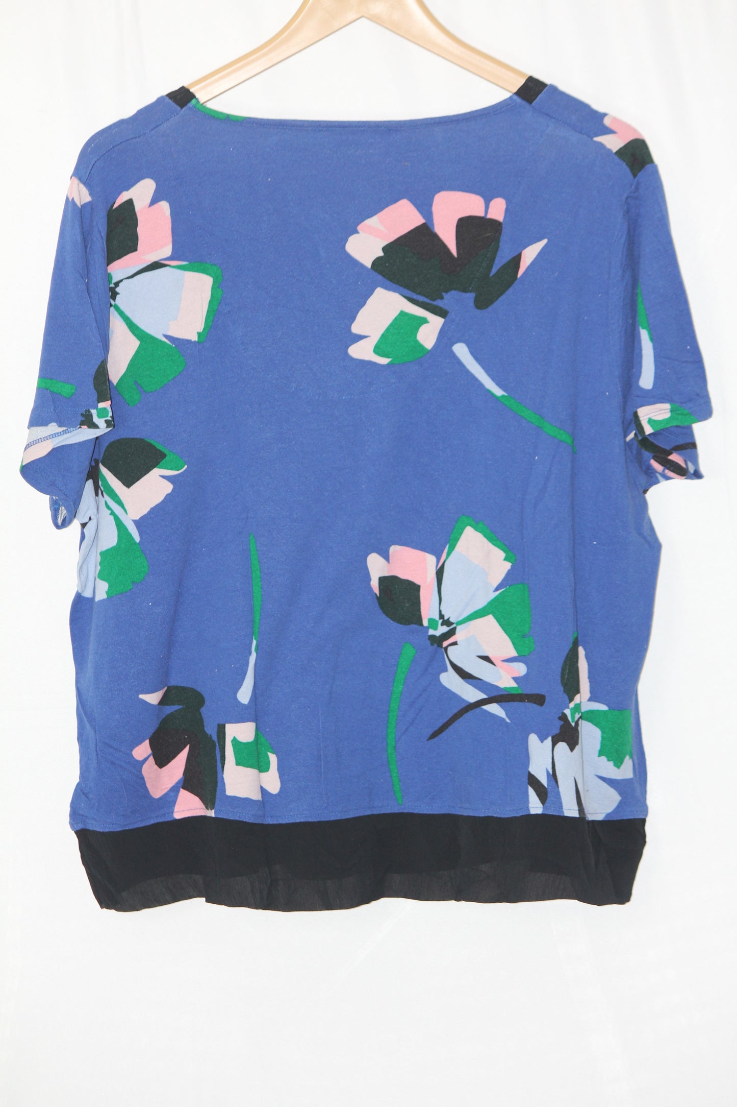 Mark & Spencer Blue Floral Half-Sleeve Crop Top - Medium