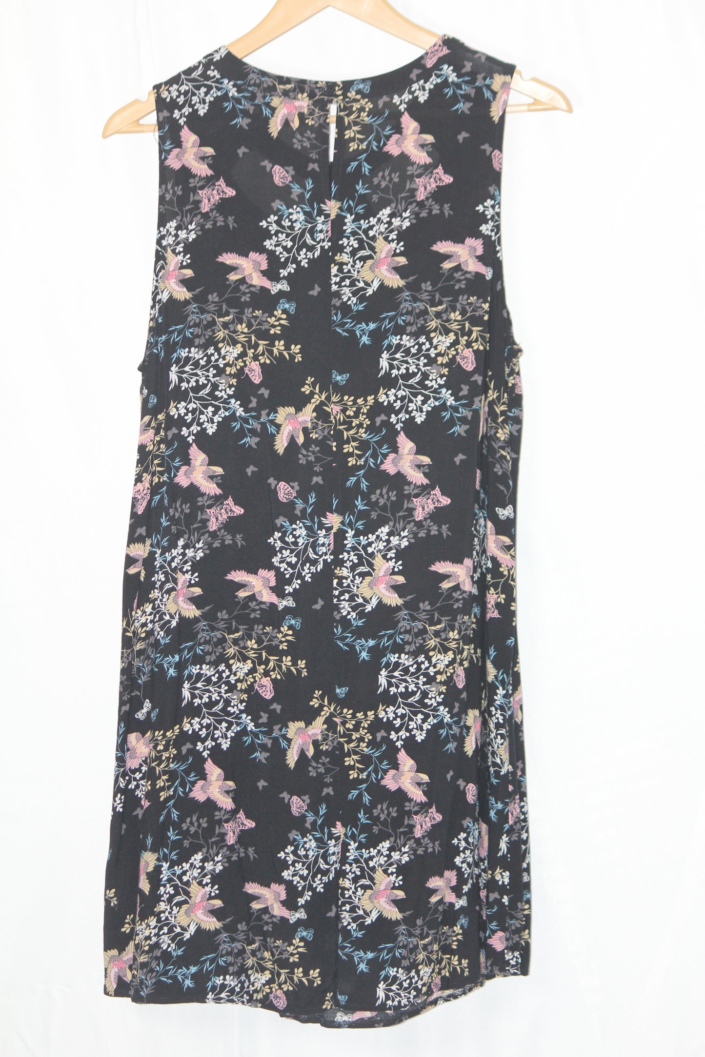 Izabell London Sleeveless Knee Length Dress