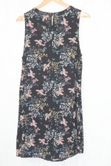 Izabell London Sleeveless Knee Length Dress