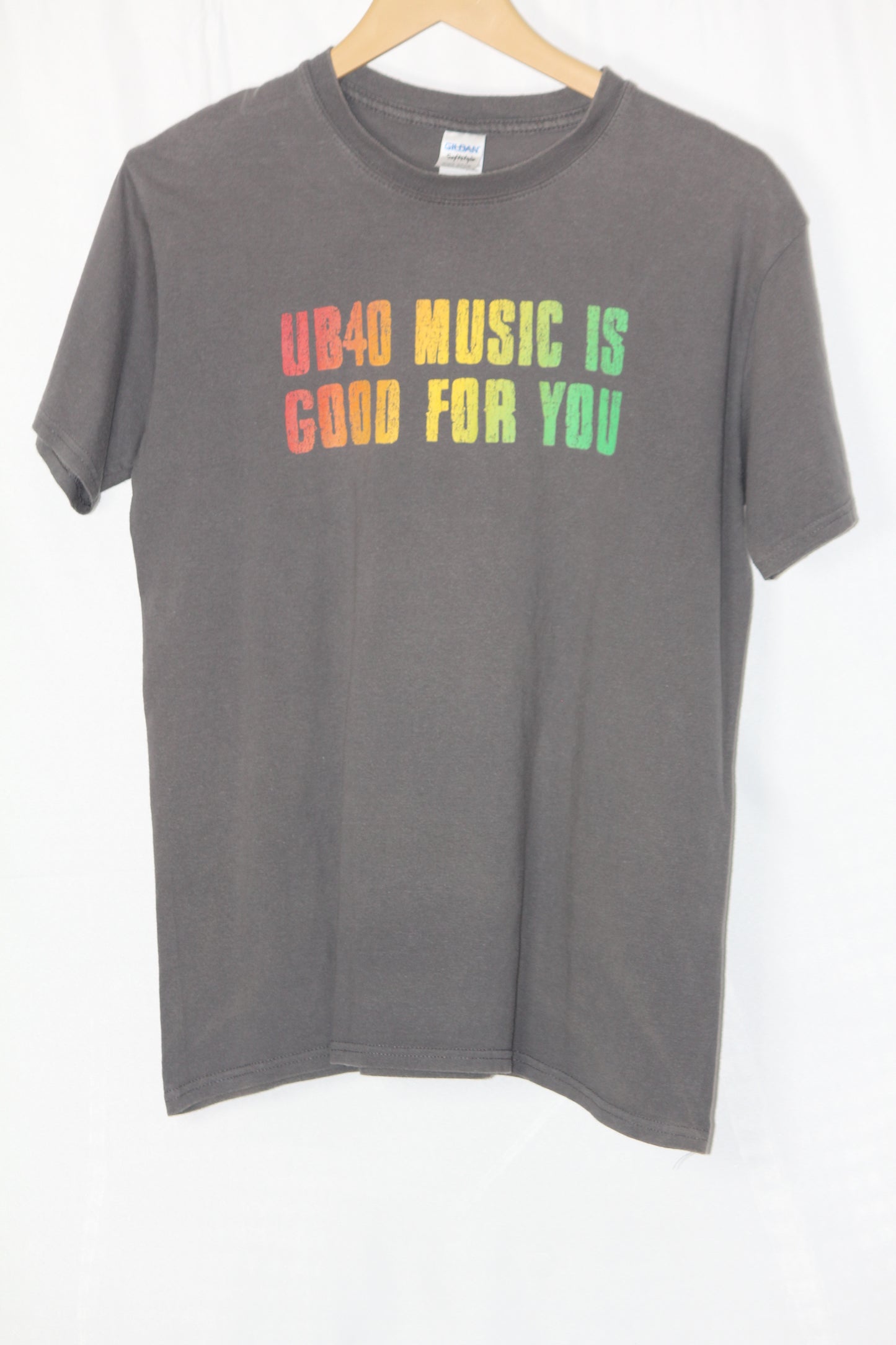 Half Sleeve T-shirt By Gildan