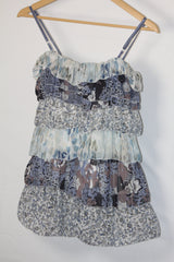 Thriftyfy Blue & White Floral Tank Top - Medium