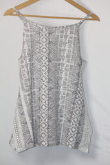 Thriftyfy White & Grey Tank Top - Medium