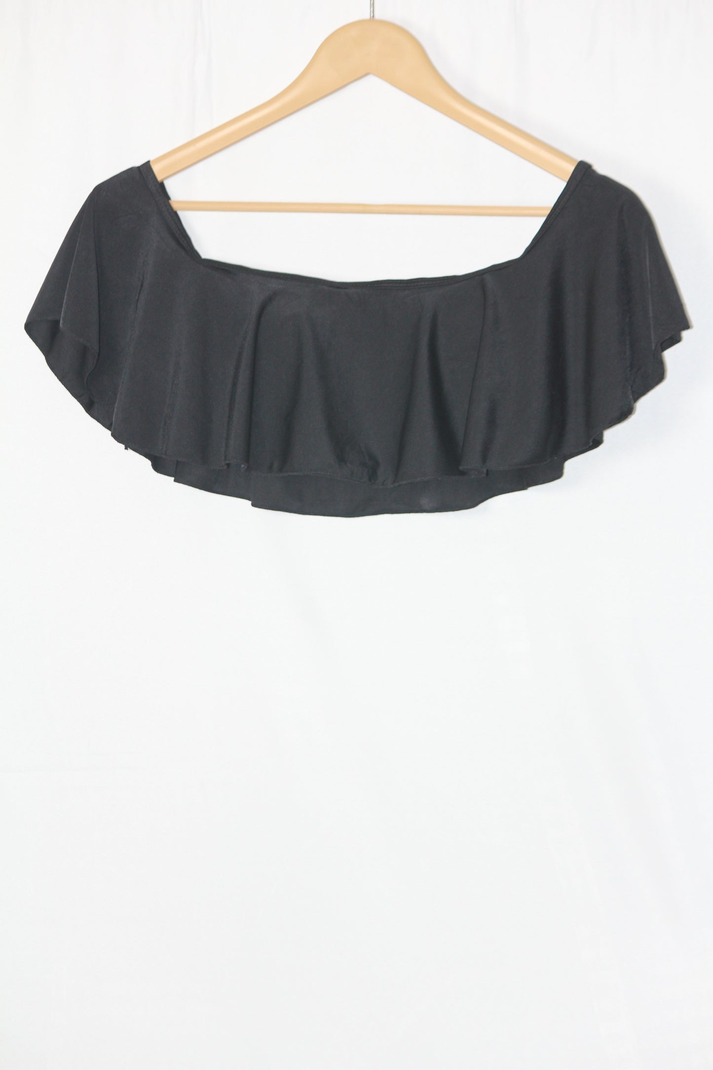 Thriftyfy Black Classic Tank Top