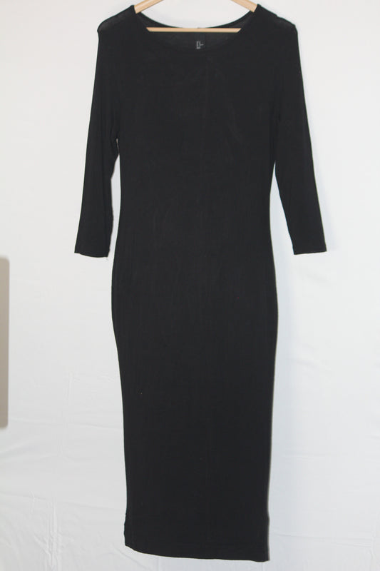 H&M Plain Black Bodycon medium