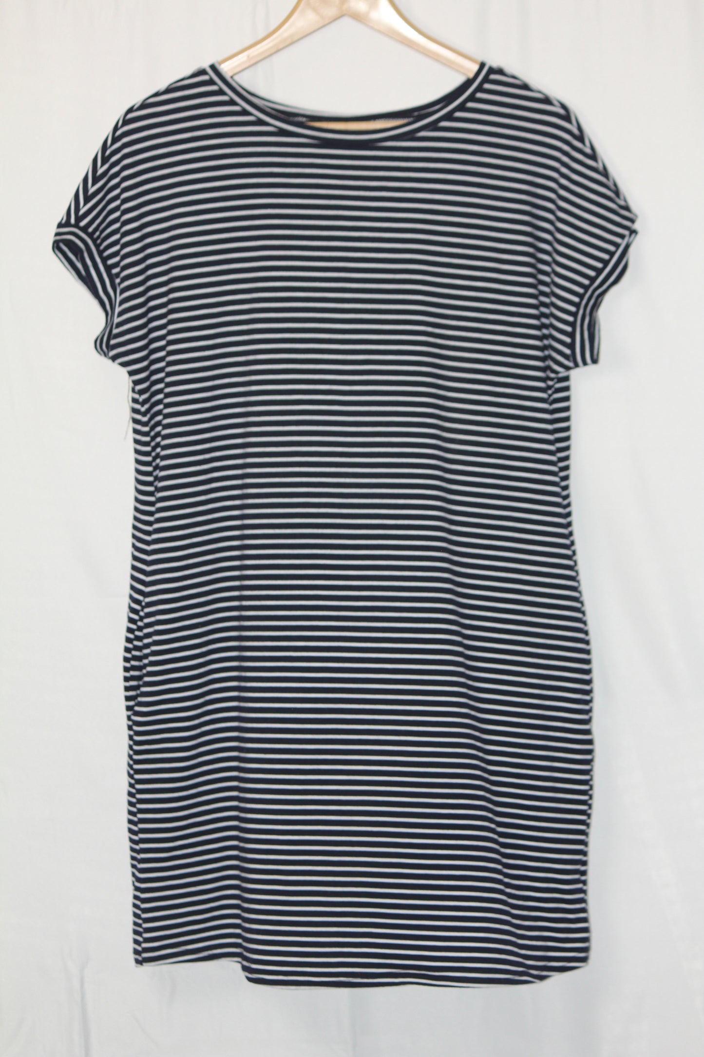 Shein Black & White Lined Long T-Shirt